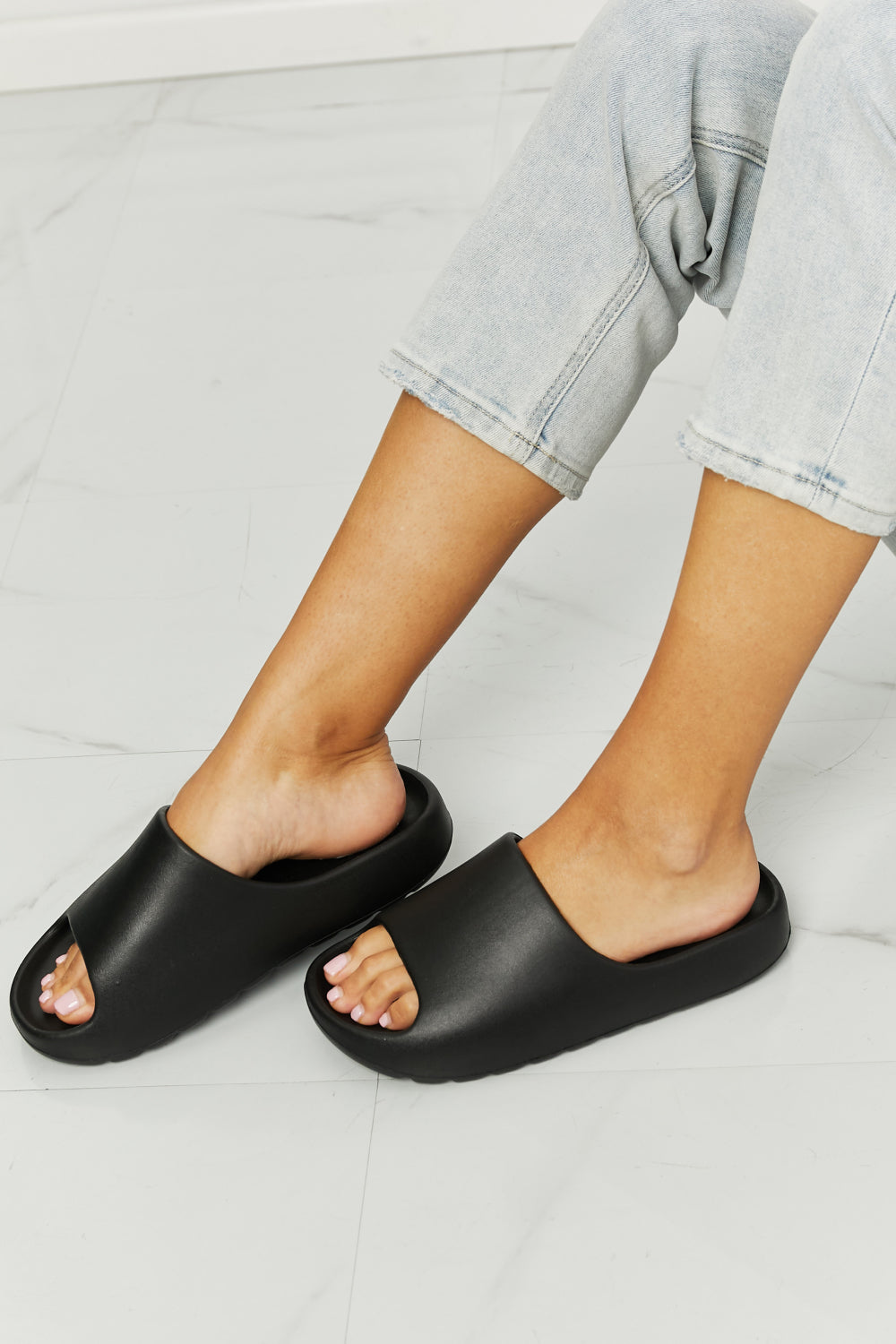 Womens Black In My Comfort Zone Slides
