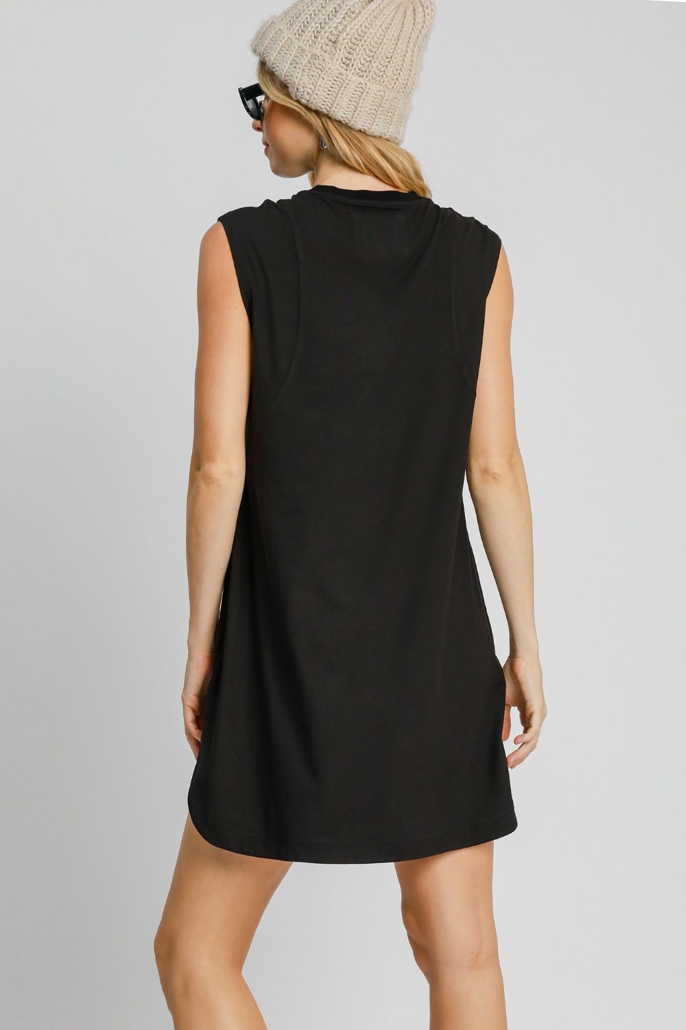 Women's Black Sleeveless High-Low Curved Hemline Mini Dress Tunic