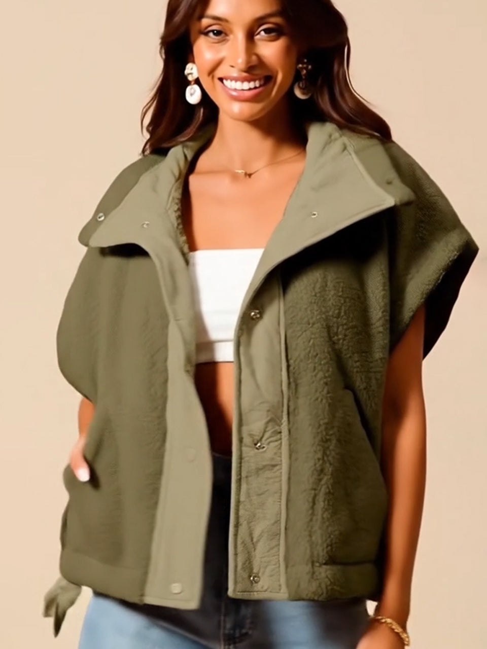 Women's Oregon Forest Over Sized Soft Sherpa Fur Sleeveless Vest Jacket