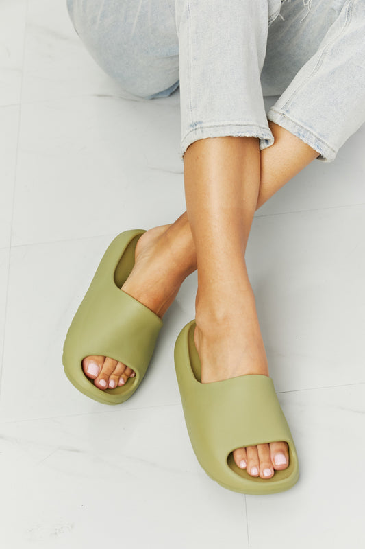Womens Green In My Comfort Zone Slides