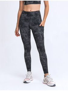 Womens Wide Waistband Athletic Leggings with Thigh Pockets