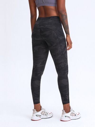 Waistband Printed Workout Leggings with Thigh Pockets