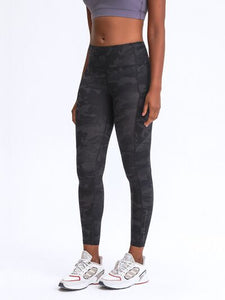 Womens Wide Waistband Athletic Leggings with Thigh Pockets